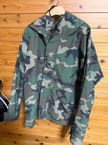 BACK NUMBER 카모플라쥬 밀리터리 자켓