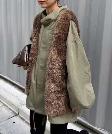 올리브 그린 보아 베스트