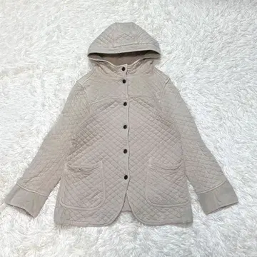 ARMEN 퀼팅 후드 자켓 베이지 계열
