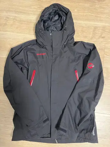 Mammut 블랙 마운틴 파카