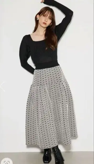 rienda 헤링본 패턴 플레어 SK sizeS