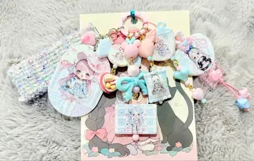 스컬 팬더 자라 키 스트랩 백참