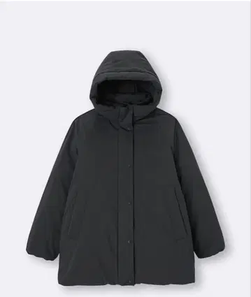 컨디션 최상 GU 웜 패디드 스티치리스 코트 M 사이즈