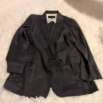 ISB. 그레이 체크 무늬 테일러드 자켓