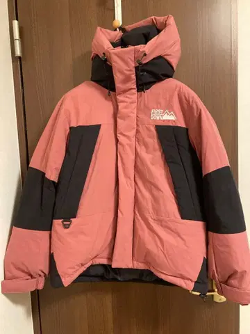 FIRST DOWN 패널 숏 다운 자켓 핑크 M