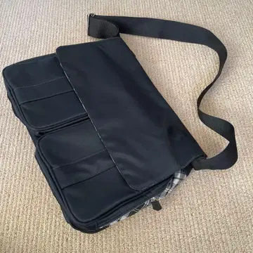 숄더백 뉴요커 플랩 포함