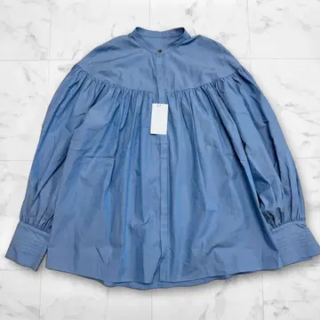 미사용 택 포함 이에나 개더 턱 블라우스 밴드 카라 블루 루즈핏