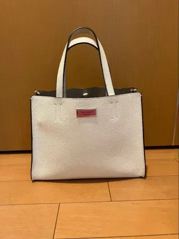 kate spade 샘 미디엄 새첼 화이트