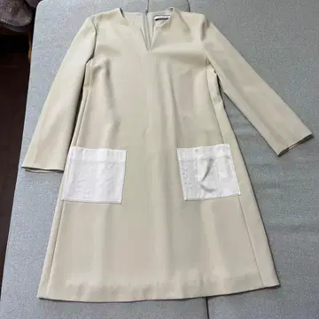 FOXEY NEW YORK 긴팔 베이지 원피스 40