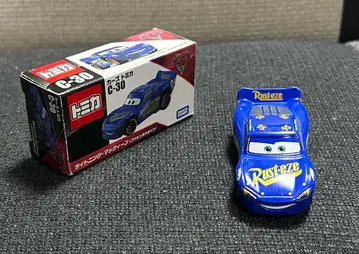 토미카 C-30 패뷸러스 라이트닝 맥퀸