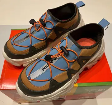 로데오 크라운 스니커즈 24.5cm