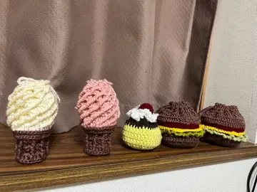 크로셰 뜨개질 복조리와 카가미모치