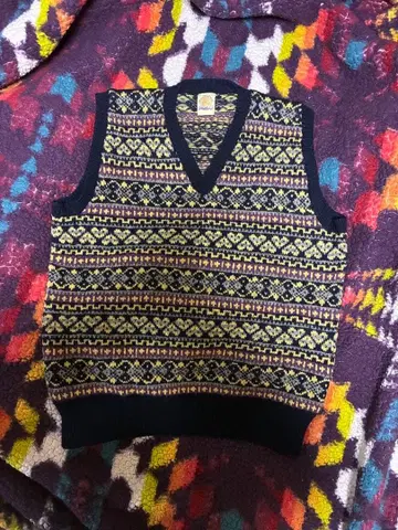 앤더슨즈 오브 셰틀랜드 니트 베스트