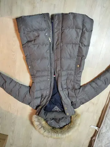 TOMMY HILFIGER 그레이 다운 자켓 M