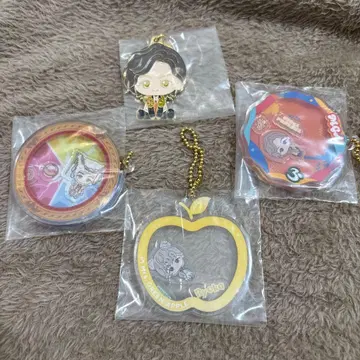 미세스 그린애플 1번 복권 바스락 아크릴 참 메탈 참 후지사와 료카