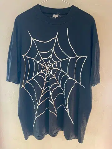 스파이더 웹 빈티지 T셔츠 거미줄