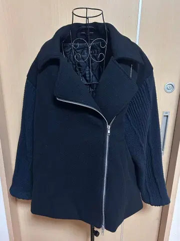 오즈모시스 OSMOSIS loaf 니트 슬리브 라이더 자켓