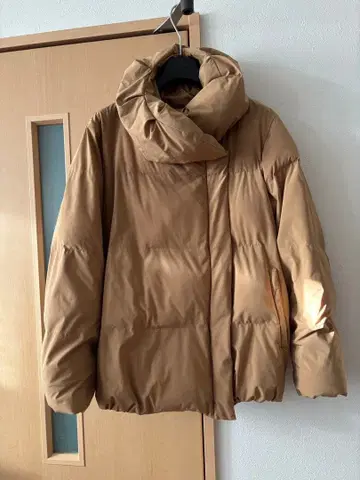 니코앤드 베이지 다운 자켓