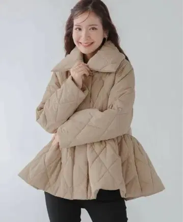 핏모어 페플럼 패딩 자켓