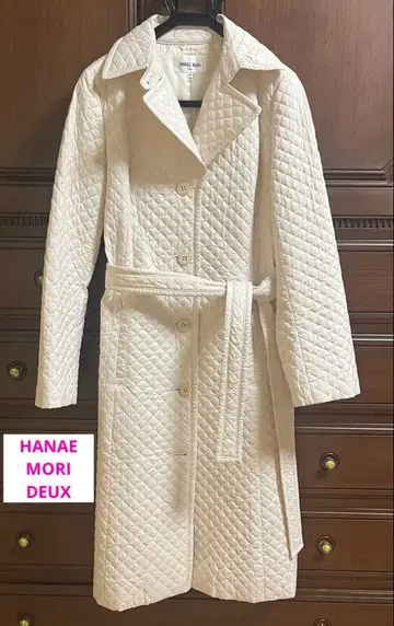 HANAE MORI DEUX 퀼팅 코트 화이트 (아이보리)