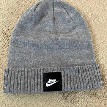 나이키 그레이 니트 모자 스우시 로고