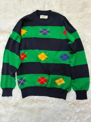 [ 새상품급 ] 베네통 이탈리아제 니트 스웨터 S 사이즈