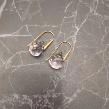 스와로브스키 핑크 드롭형 크리스탈 귀걸이