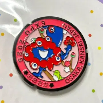 EXPO2025 오사카 만박 미야쿠미야쿠 맨홀풍 핀 배지 매실