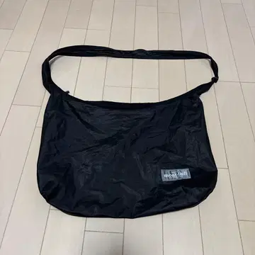 [ 12/21 낮까지 ] mont-bell 블랙 포켓터블 숄더백