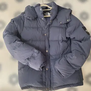 THE NORTH FACE 후드 부착 다운 자켓 네이비