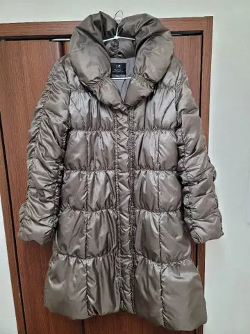 23구 다운 롱 코트