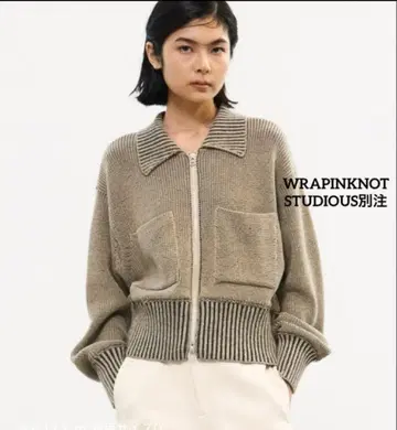 WRAPINKNOT [ STUDIOUS 별주 ] 지퍼 크롭 상의