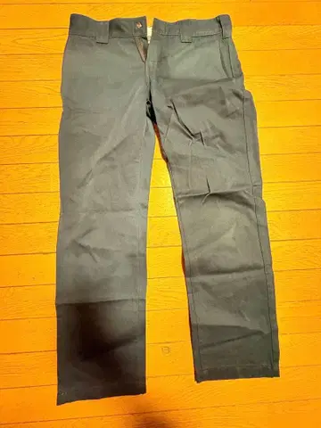 Dickies 다크 그레이 치노 팬츠 사이드 포켓 포함