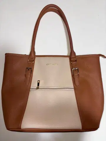 CECIL McBEE 토트백 전면 지퍼 포켓 부착