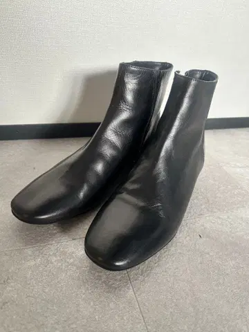 파비오 루스코니 BLACK 블랙 숏부츠 39 시착만 미사용