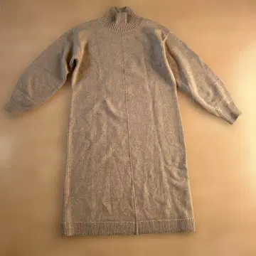 바나나리퍼블릭 베이지 하이넥 니트 롱 원피스