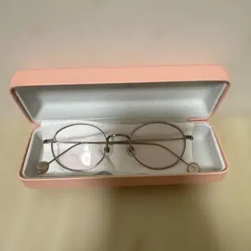 JINS 도라에몽 안경 깨끗한 자이언