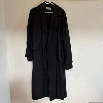 relume 블랙 트렌치코트