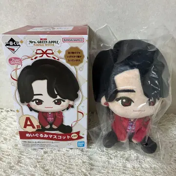 Mrs. GREEN APPLE 봉제 인형 마스코트 A