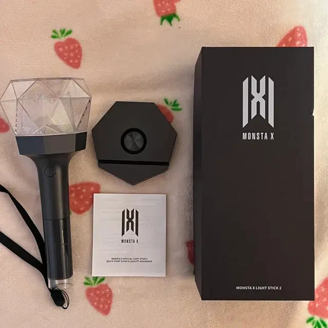 몬스타엑스 몬둥이 Ver.2 응원봉 + 몬둥이 후드티