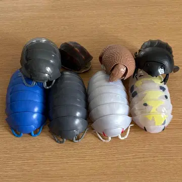 캡슐 토이 쥐며느리 8개 세트 used