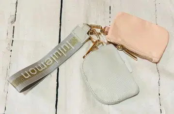 [ lululemon ] 코인 케이스 미사용 새상품 듀얼 파우치 핑크