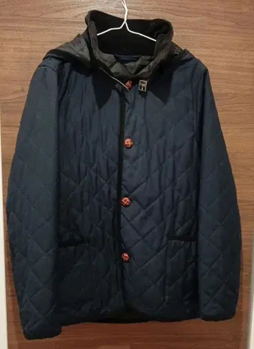 네이비 퀼팅 자켓 후드 부착