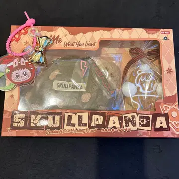 POP MART 스컬팬더 펜던트 세트 SKULLPANDA