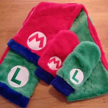 마리오와 루이지 머플러와 장갑 세트