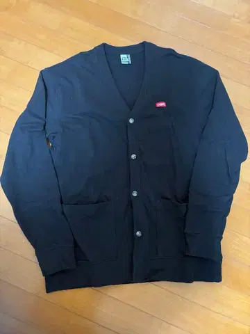 CHUMS 블랙 가디건