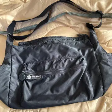 MARY QUANT 블랙 숄더백