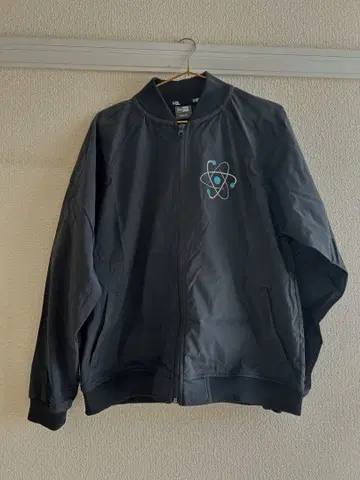 THE RAMPAGE 나일론 자켓