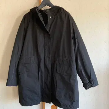 23구 후드 부착 다운 자켓 블랙 48