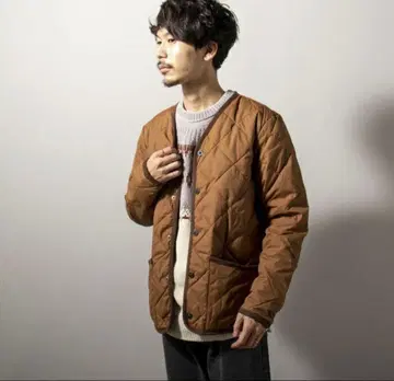 TAION/타이온 파이핑 V넥 다운 가디건